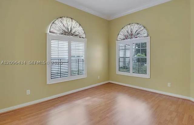 12115 Arbordale Way Gallery 2