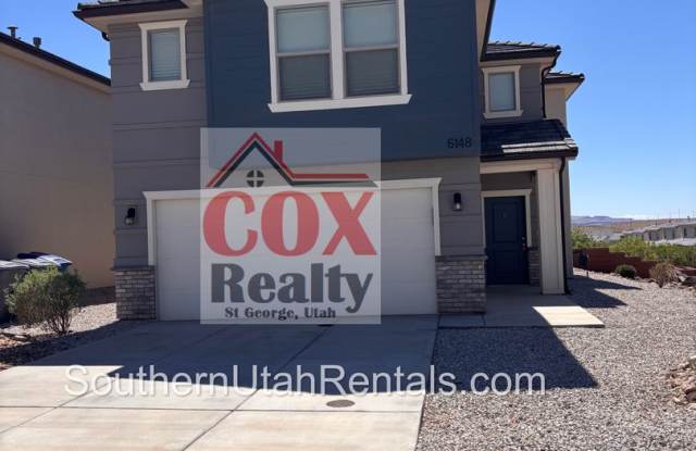4 bed / 2.5 bath / 2 car Desert Canyons house photos photos