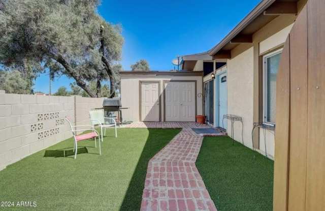 555 N May photos photos