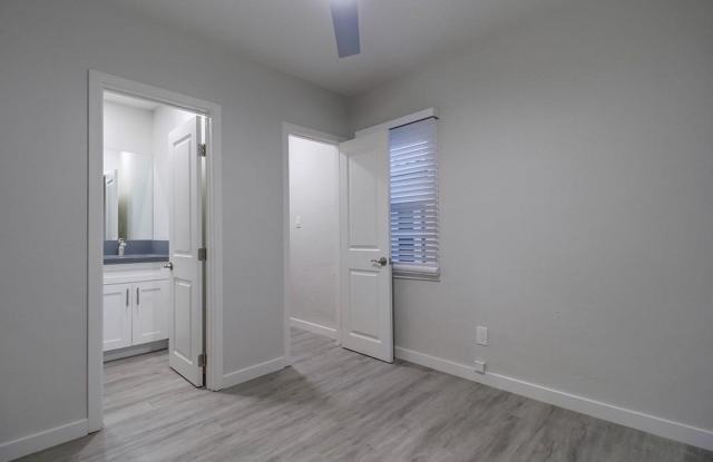 4449-4455 Florida Street photos photos