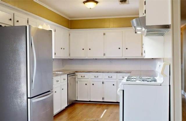 8251 W SH-21 Gallery 4