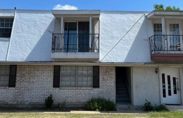 712 Toronto Ave photos photos