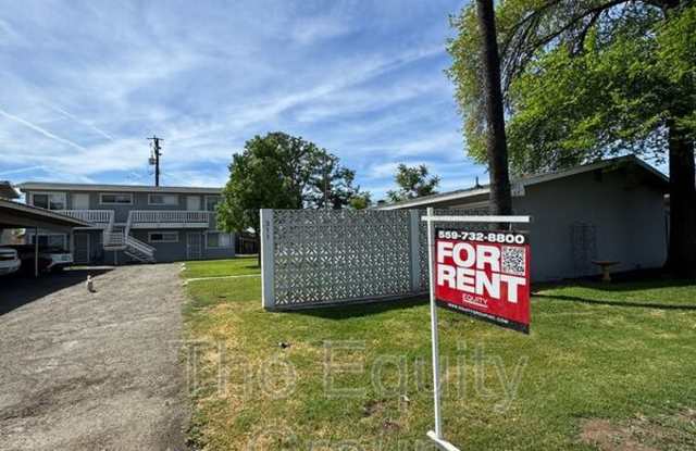 311 E Elm Street -3 photos photos