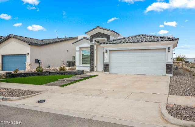 13837 Paseo Bosque Avenue Gallery 2