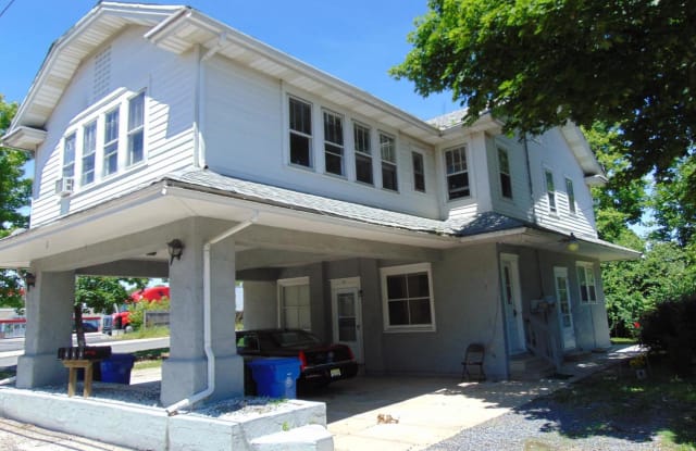 140 UNIT 4 S DELSEA DR S Gallery 3