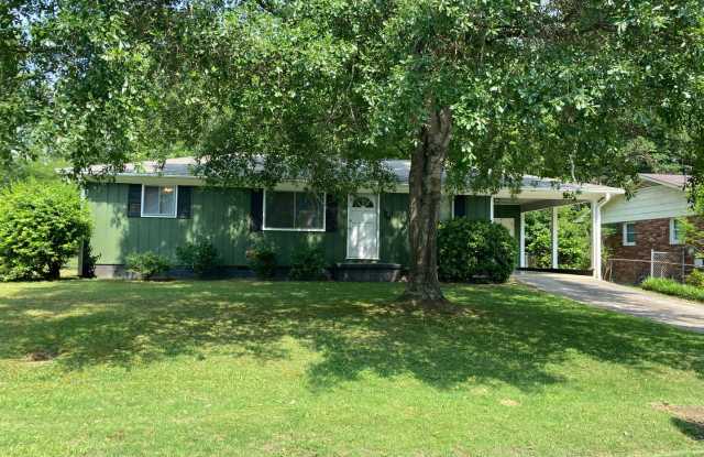 3/1 House in South Rome- $1,195 photos photos