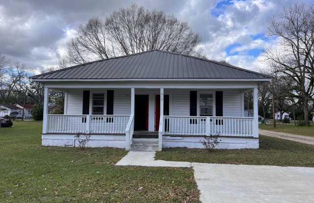 411 E Troy St photos photos