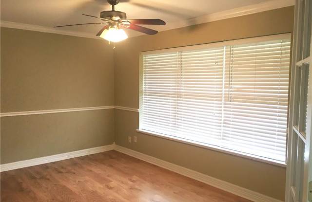 3201 Sumpter Gallery 2