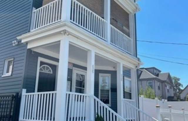 436 Warren Ave photos photos
