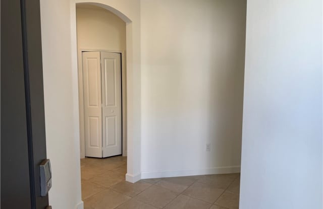 20651 Hazelnut Court Gallery 3