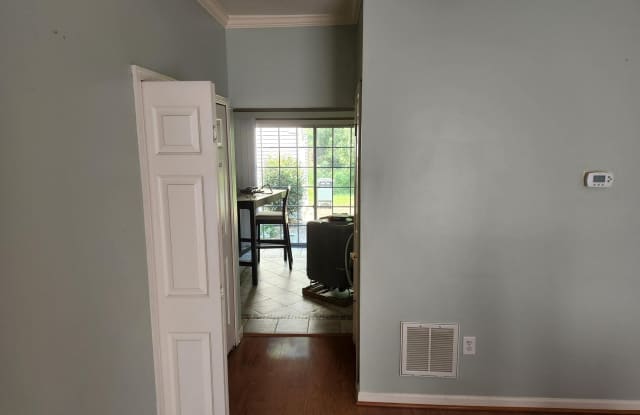 7148 WESTFIELD Court Gallery 2