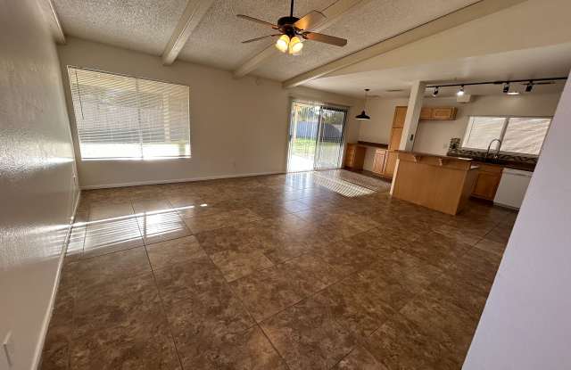 6842 S 42nd Pl Gallery 4