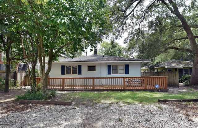 1058 Sherman Ave photos photos