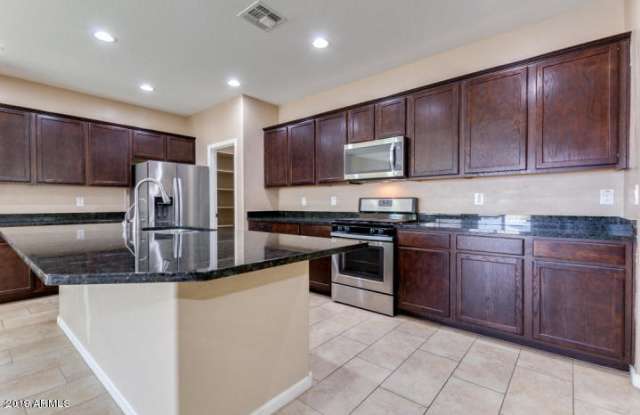 12268 W PASO Trail Gallery 4