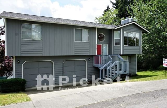 1367 Rockford Circle Northwest - 1367 Rockford Circle Northwest, Silverdale, WA 98383