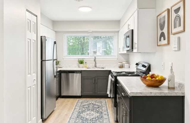 Heritage Village Apartments Gallery 2