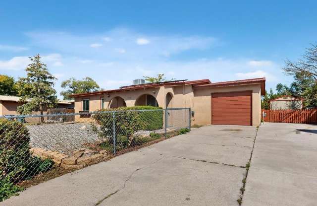 2702 Avenue Del Sol photos photos