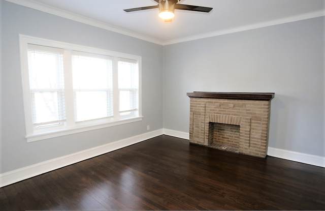 5306 S Ashland Ave photos photos