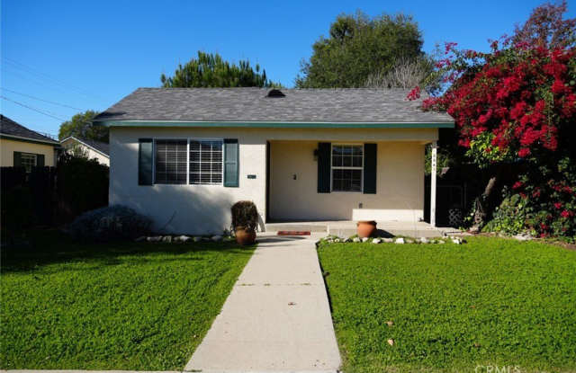 2641 N White photos photos