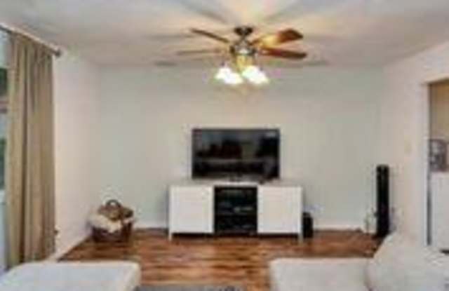 8226 E ORANGE BLOSSOM Lane Gallery 4