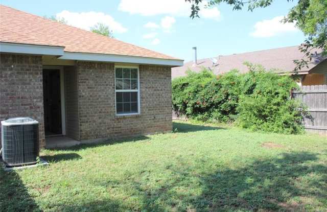 1457 Yeomans Road - 1457 Yeomans Road, Abilene, TX 79602