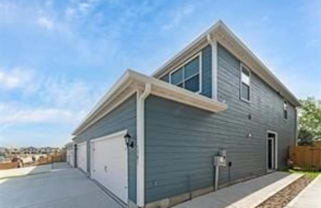 1301 Parker Drive Gallery 1