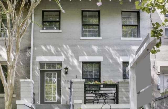 1129 COLUMBIA Road NW unit: 3 photos photos