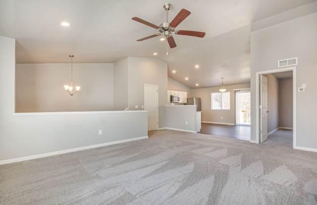1 Month FREE Rent! Applied to Your First Full Month. Terms & Conditions Apply. Gallery 4