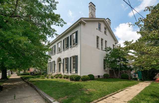 247 N Broadway Street unit: 2 photos photos 247 N Broadway Street unit: 2 photos photos