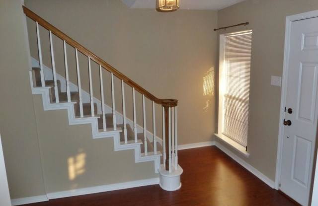 5404 CLEARPOINT Drive Gallery 4
