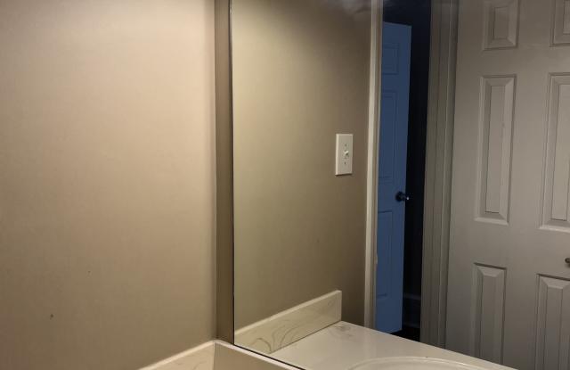 7192 Bay Hollow Cove Gallery 3