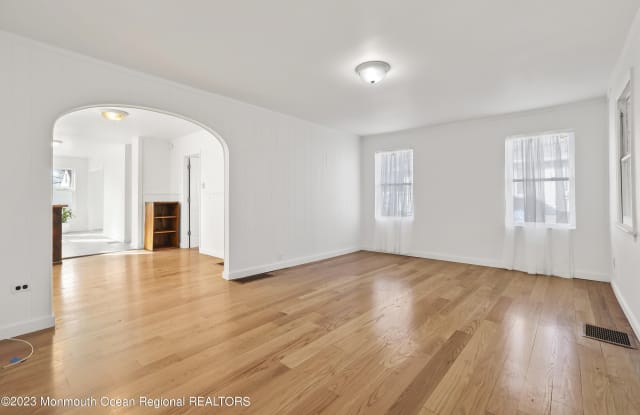 809 1/2 4th Avenue - 809 1/2 4th Avenue, Neptune City, NJ 07753