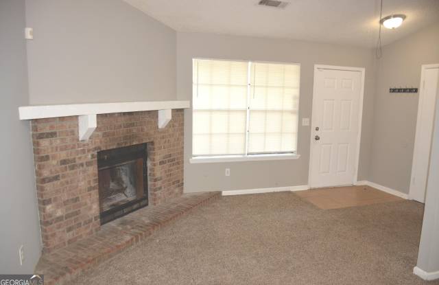 4952 Isle Royal Court Gallery 3