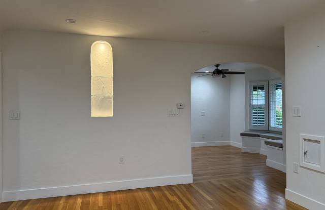 558 Irving Avenue Gallery 3