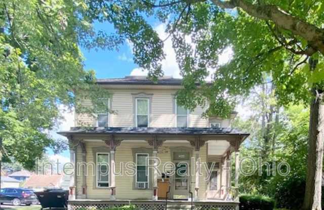 244 N Washington St photos photos