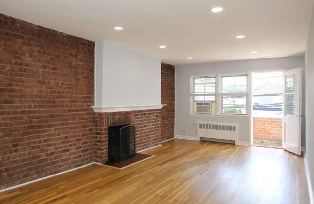 100 Theodore Fremd Avenue Gallery 3