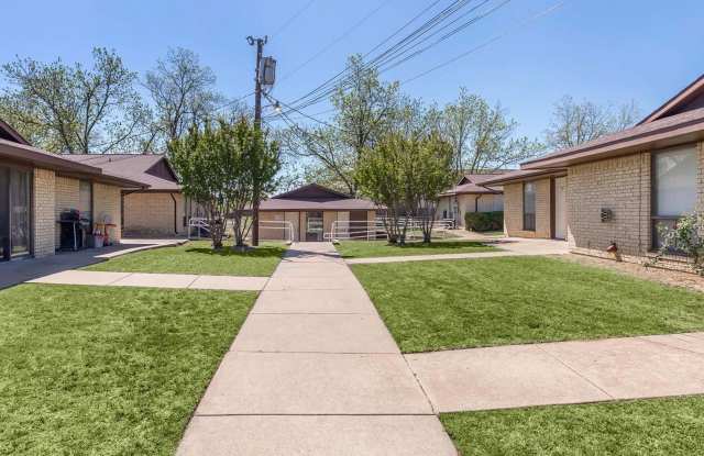 Town Creek Village Gallery 4