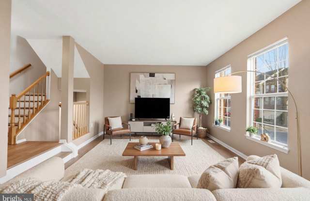 13118 FOREST MIST Lane Gallery 4