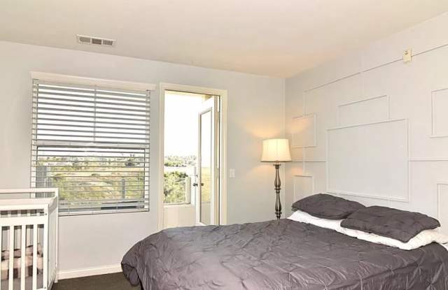 760 Harbor Cliff Way, 119 Gallery 3