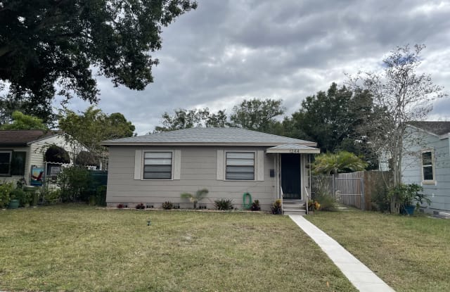 1244 56th Avenue North - 1244 56th Avenue North, St. Petersburg, FL 33703