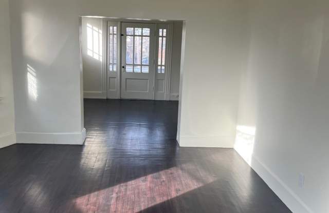 828 Rosemont Ave - 828 Rosemont Avenue, Cincinnati, OH 45205