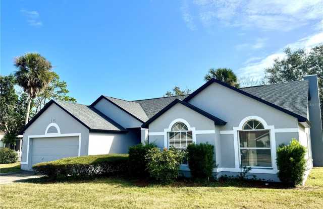 215 HOLLOWBROOK Circle Gallery 3