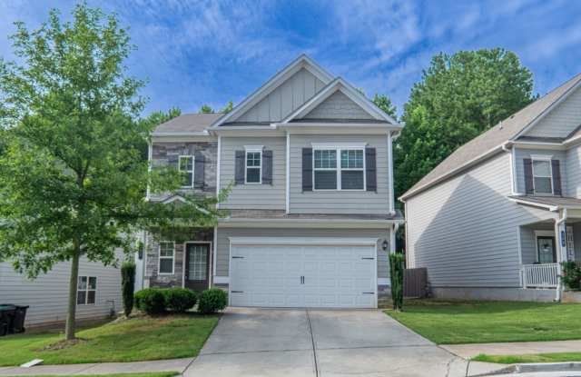 Modern 3BR Home with Spacious Loft, Covered Patio & Private Wooded Backyard Gallery 1