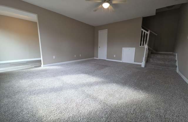 2225 Golf Road photos photos