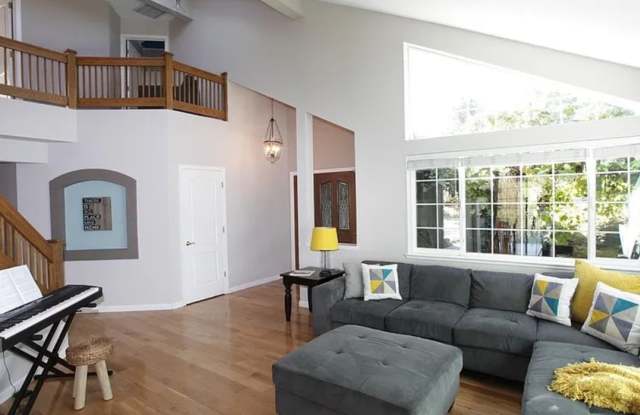 4045 Riverhaven Drive photos photos