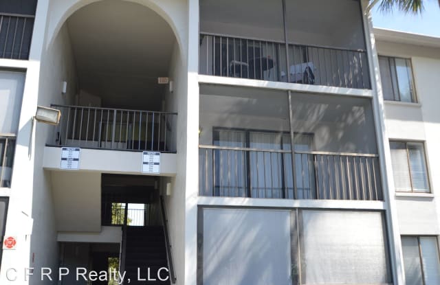 922 S Pine Ridge Circle Gallery 2