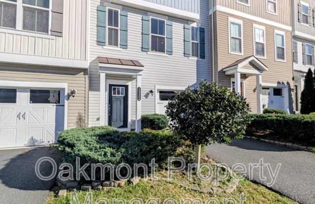 1322 Hudgins Farm Circle Gallery 1