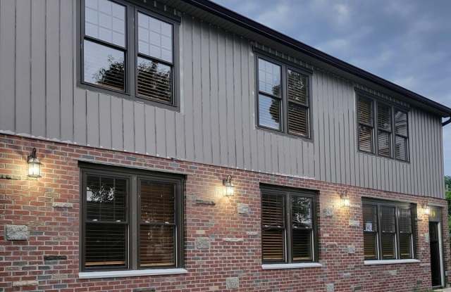 99 Mountain Avenue Gallery 2