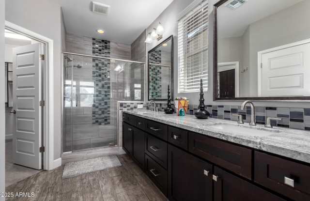 18076 E VISTA DESIERTO -- Gallery 4