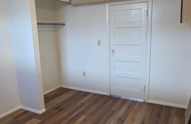 3010 Ammon Road - 3 Gallery 2